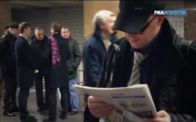 Флешмоб в метро от хора МВД Флешмоб в метро от хора МВД