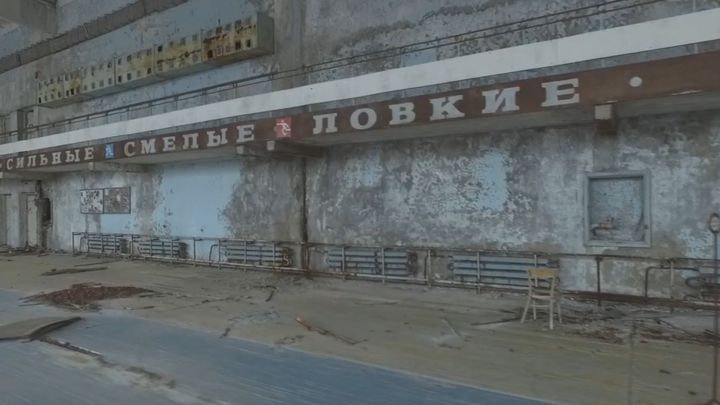 30 лет без людей: завораживающие и пугающие кадры заснеженной Припяти, снятые квадрокоптером 30 лет без людей: завораживающие и пугающие кадры заснеженной Припяти, снятые квадрокоптером