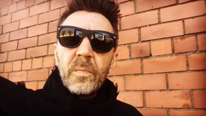 Сергей Шнуров ответил всем критикам нового клипа "Ленинграда" Сергей Шнуров ответил всем критикам нового клипа "Ленинграда"