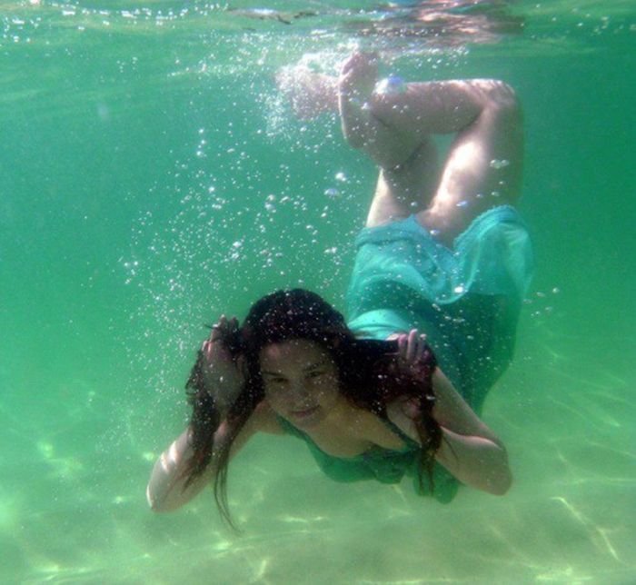Underwater girl