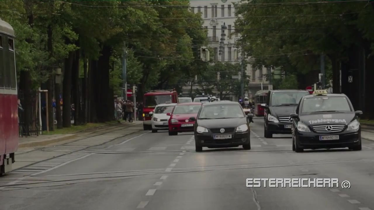 Видео дня: кортеж Владимира Путина в Вене Видео дня: кортеж Владимира Путина в Вене