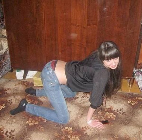 Русский фотограф выебал русскую девушку после домашней фотосессии