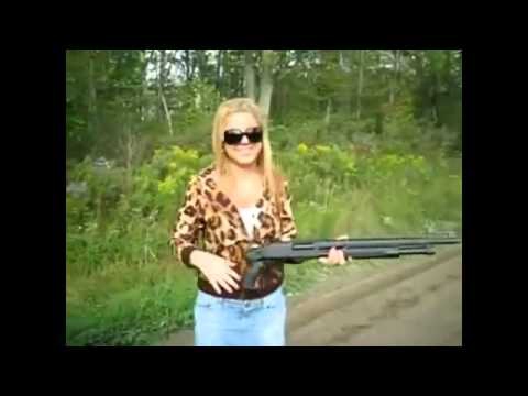 Девушки и оружие Девушки и оружие