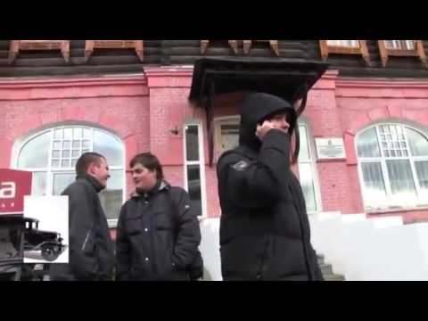 СтопХам клеют наклейки не поправилам смотреть с 5:06 СтопХам клеют наклейки не поправилам смотреть с 5:06