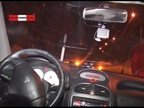 "Пежо" наделся на штырь "Пежо" наделся на штырь