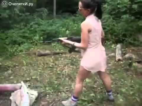 БАБА С ОРУЖИЕМ!СМОТРЕТЬ ВСЕМ!ПРИКОЛ БАБА С ОРУЖИЕМ!СМОТРЕТЬ ВСЕМ!ПРИКОЛ