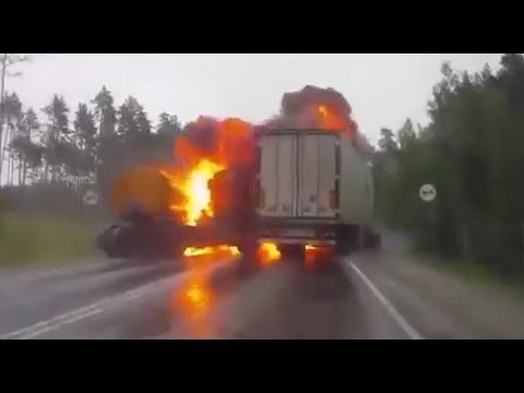 Подборка аварий и моментов с регистратора Подборка аварий и моментов с регистратора