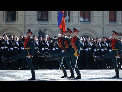 Аж мурашки по коже! Гимн РОССИИ исполняют 6 000 военнослужащих! Аж мурашки по коже! Гимн РОССИИ исполняют 6 000 военнослужащих!