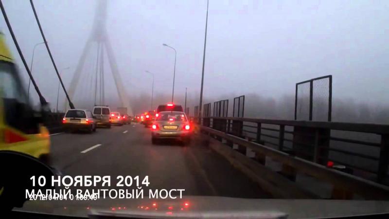 Пример, как нужно пропускать скорую Пример, как нужно пропускать скорую