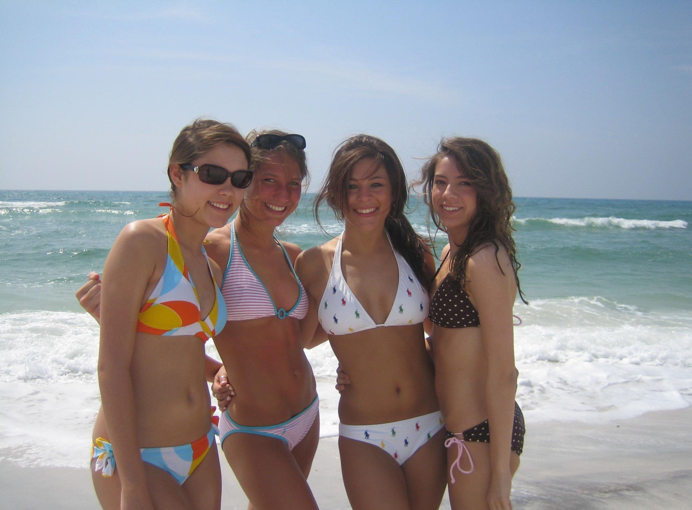 Teen Nudists At Beach