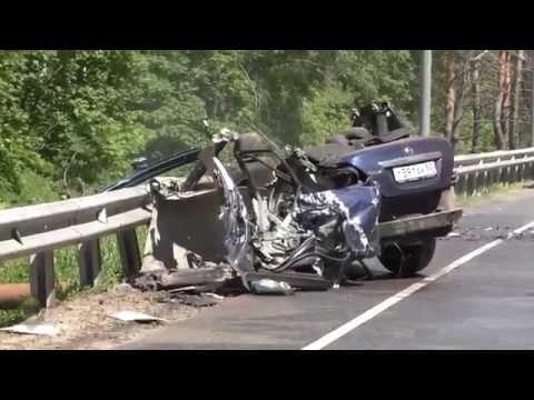 Страшная авария на Щелковском шоссе, 2 погибших Страшная авария на Щелковском шоссе, 2 погибших