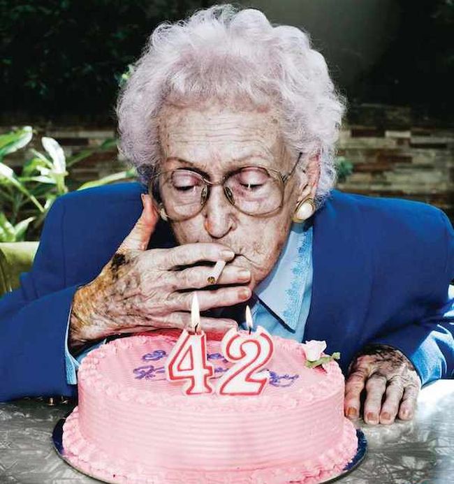 10 привычек, из-за которых мы стареем быстрее привычка, старость