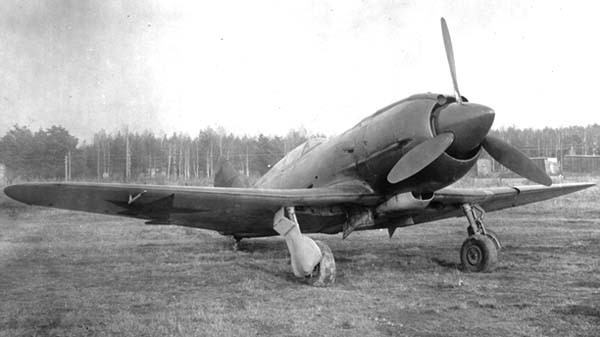 МиГ-9 (Первый, И-210) истеребитель, миг, микоян, самолет