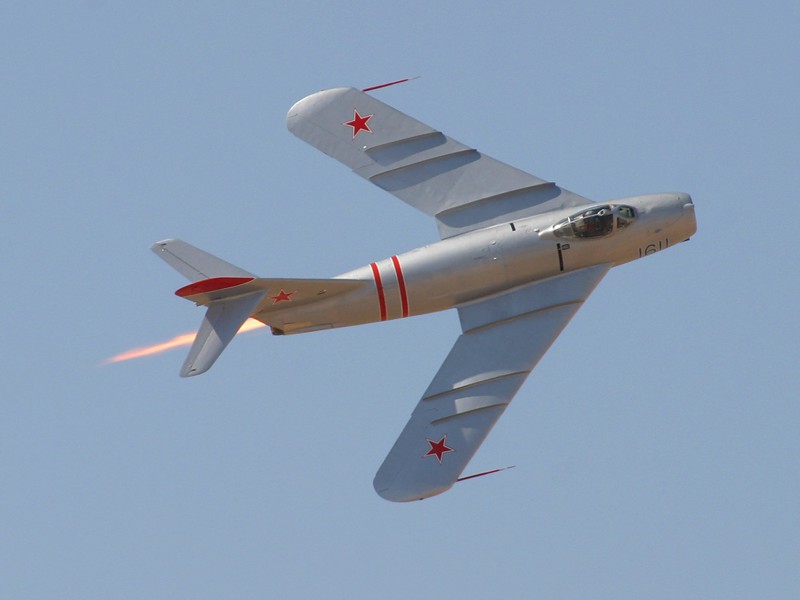 МиГ-17 истеребитель, миг, микоян, самолет