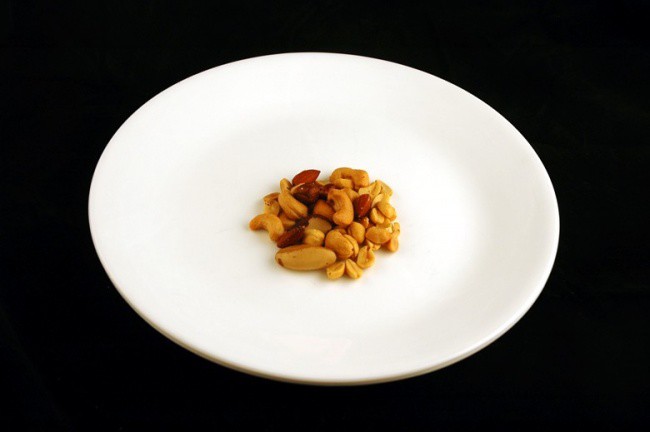 Ореховый микс соленый — 33 г диета, еда, калории
