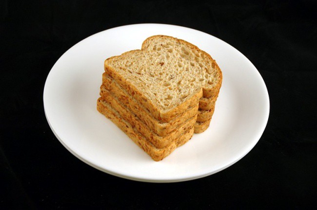 Хлеб ржаной — 90 г диета, еда, калории