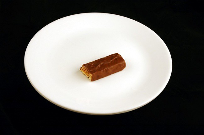 Шоколадный батончик Snickers — 41 г диета, еда, калории