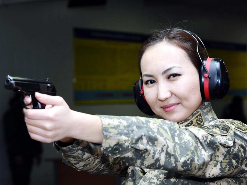 Степные амазонки: Девушки из армии Казахстана армия, девушки, казахстан