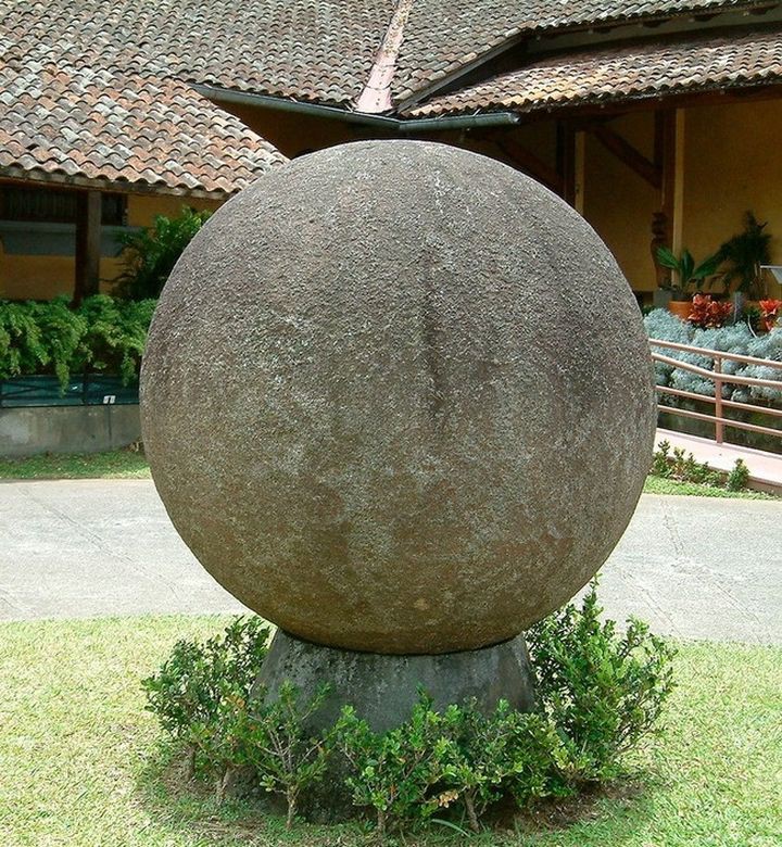 8. Каменные Сферы в Коста-Рике археолог, находки