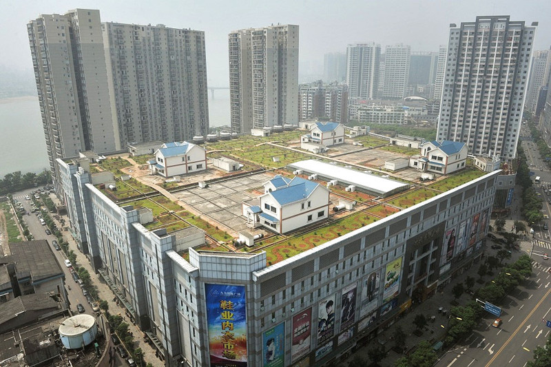 2. Частные дома на крыше восьмиэтажного торгового центра, Чжучжоу, Китай. интересное, фото