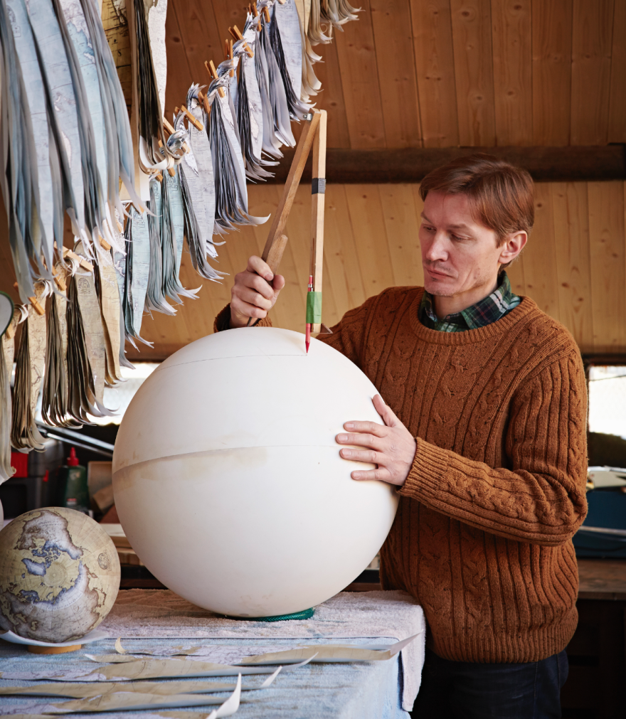 Глобусы ручной работы – дело тонкое, кропотливое, древнее и уникальное глобус, ручная работа