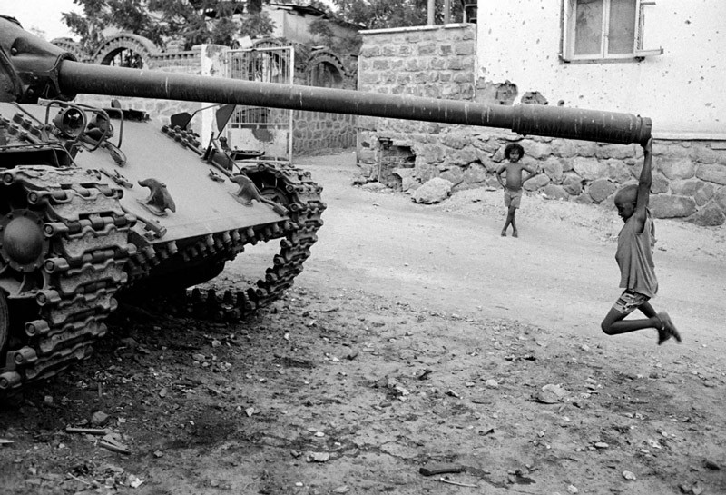 32. Брошенный танк. Массава, Эритрея. 1991 год. история, кадр, фото