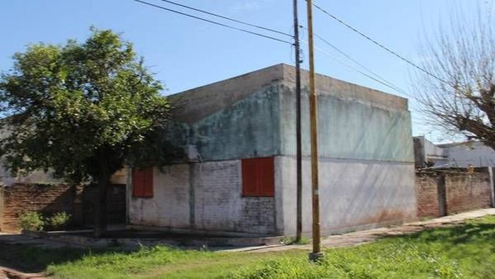 Девушку изнасиловали и выкололи глаза Девушку изнасиловали и выкололи глаза