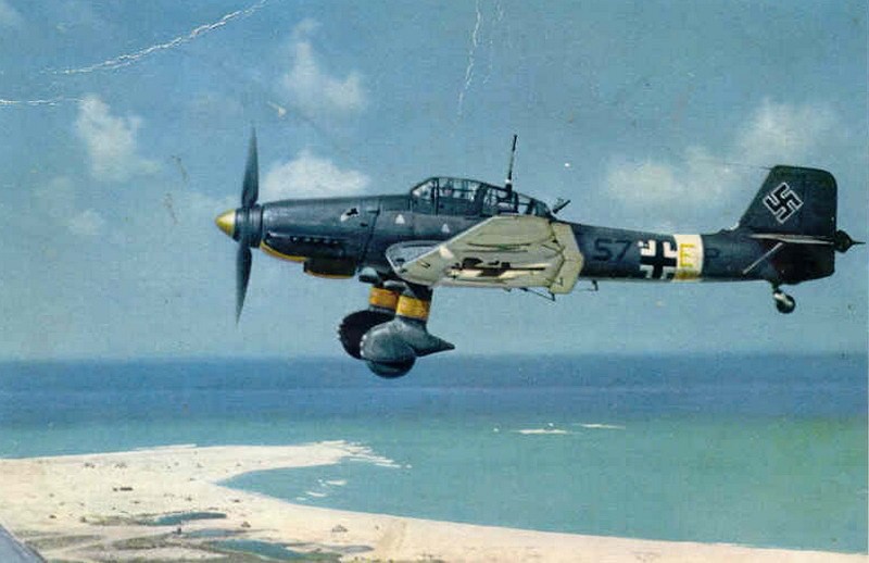 58. Ju-87D   ,   