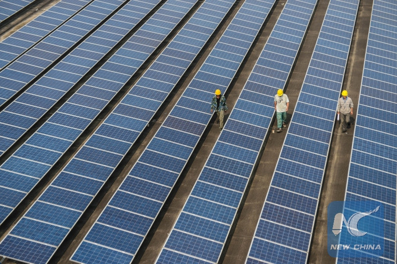 4. Солнечные батареи. С их помощью производится ежегодно 21.8 миллионов kW электроэнергии. Это - 80 % мирового производства электроэнергии с помощью солнечных батарей. китай, продукции