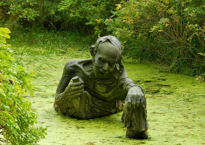 Жуткие скульптуры в парке индийской культуры в Ирландии ирландия, парк, скульптуры