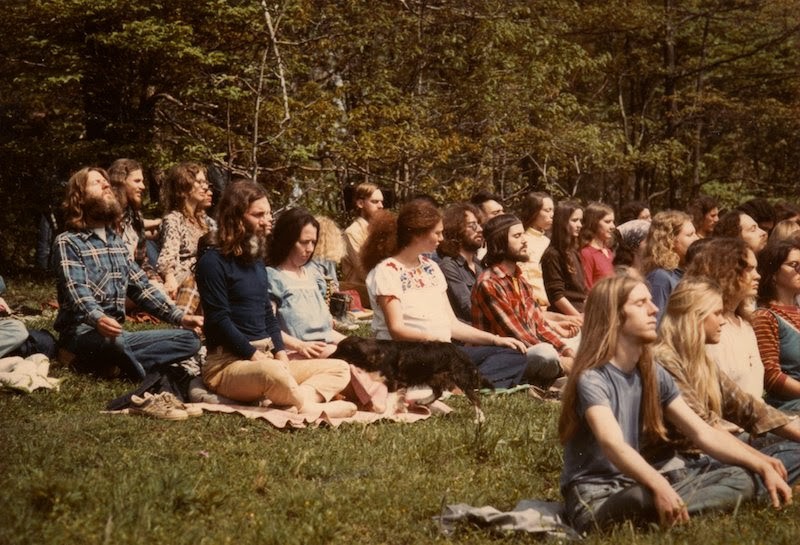 Редкие цветные фотографии общины американских хиппи 1970-х годов люди, хиппи
