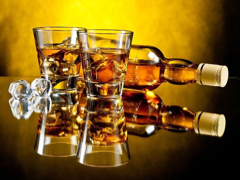 Русский виски vs Chivas Regal Русский виски vs Chivas Regal