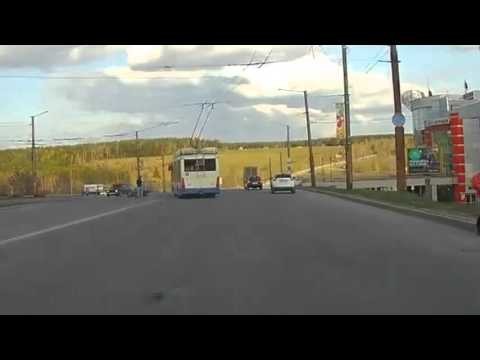 Мотоциклист vs троллейбус Мотоциклист vs троллейбус