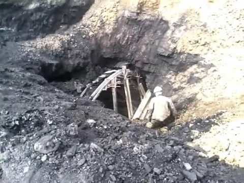 В Кузбассе угольщики дорылись до шахтёров В Кузбассе угольщики дорылись до шахтёров