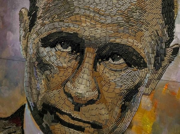 Портрет Путина из гильз Портрет Путина из гильз война, прикол