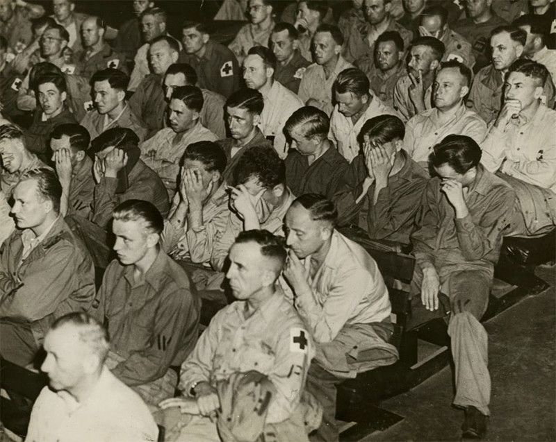 Реакция немецких солдат на кадры из концлагерей, 1945 год история, факты, фото