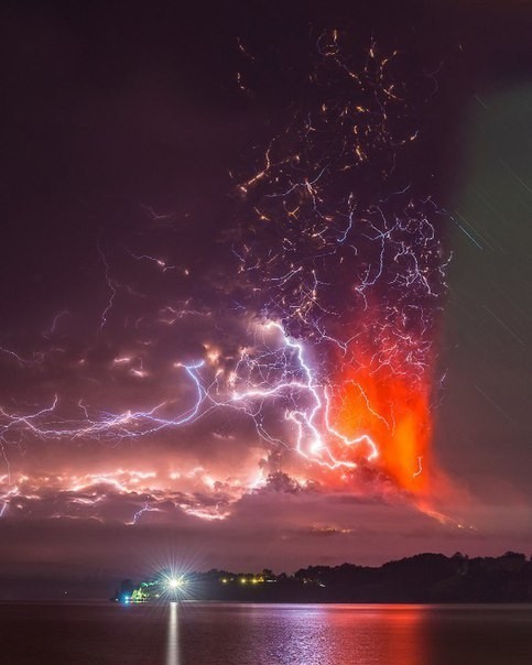 Молния и извержение чилийского вулкана Кальбуко Кальбуко, извержение вулкана, молния, факты