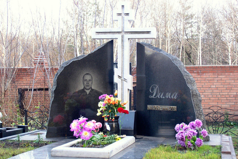 Лидер Волговской (Рузляевской) ОПГ в 1992-1998 годах 90-е, братки, могилы, разборки