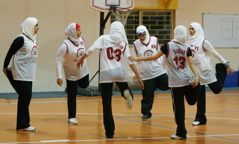 Посещать открытые спортивные мероприятия женщины, законы, интересное, саудовская аравия