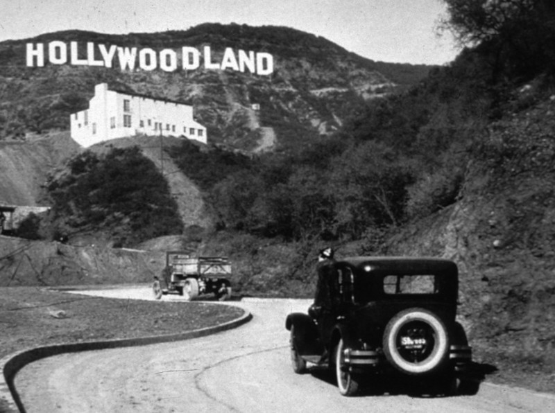 7. Знак Hollywoodland до того, как он превратился просто в Hollywood, 1925 год. история, мир, фотография
