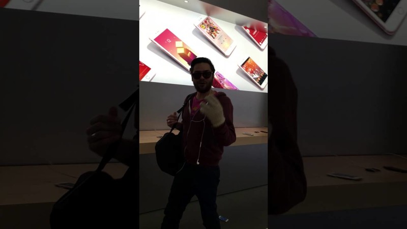 Француз разбил десятки гаджетов в Apple Store из-за недовольства работой службы поддержки Француз разбил десятки гаджетов в Apple Store из-за недовольства работой службы поддержки