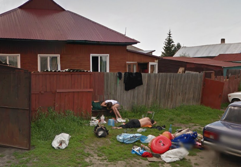 Эти необычные снимки сделаны на улице Бийской в Новоалтайске, Алтайский край. google, россия