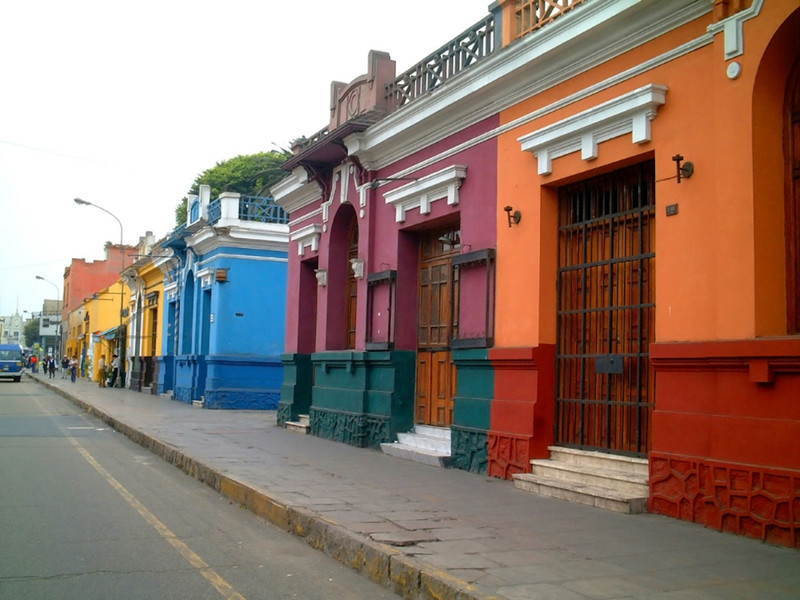 Barranco, Lima, Peru архитектура, пейзаж, разноцветные города, юмор