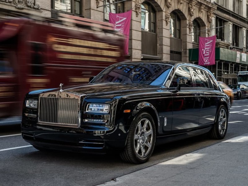 14. Rolls-Royce Phantom – более $ 500 000. Трамп, богатые и знаменитые