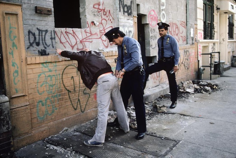 Теория разбитых окон 1980-е годы, 1990-е, Нью -Йорк, история, метро, факты