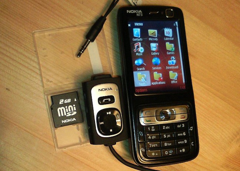 2006 - Nokia N73. мобильные телефоны, технологии