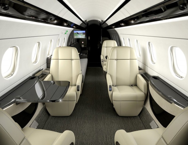Новая игрушка Джеки Чана — личный самолет за 20 млн. долларов джеки чан, самолет