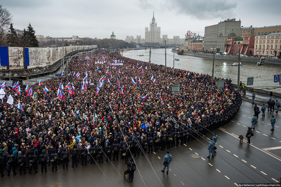 Натяжные потолки - 200 фото потолков в интерьере кухни, спальни и гостиной МАКОПСЕ 2017 Отдых в нижнем и верхнем Макопсе Лазаревского