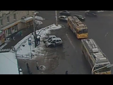 Активиста "Стопхам" пырнули ножом Активиста "Стопхам" пырнули ножом