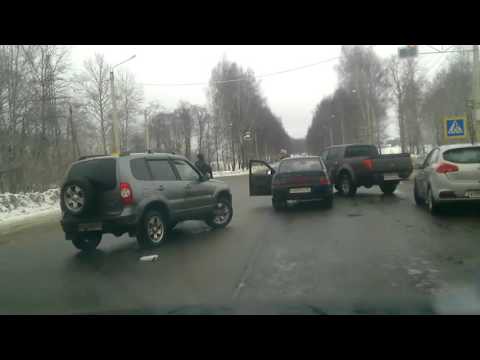 Разборки на дороге Разборки на дороге